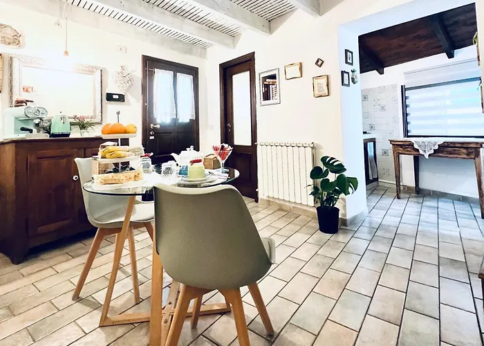 Stecado Il Soppalco - Rifugio Romantico Dolceacqua